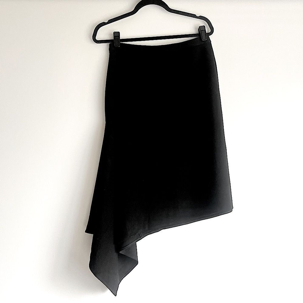 St. John Classic Black Wool Blend Drape Effect Midi Skirt Size Small